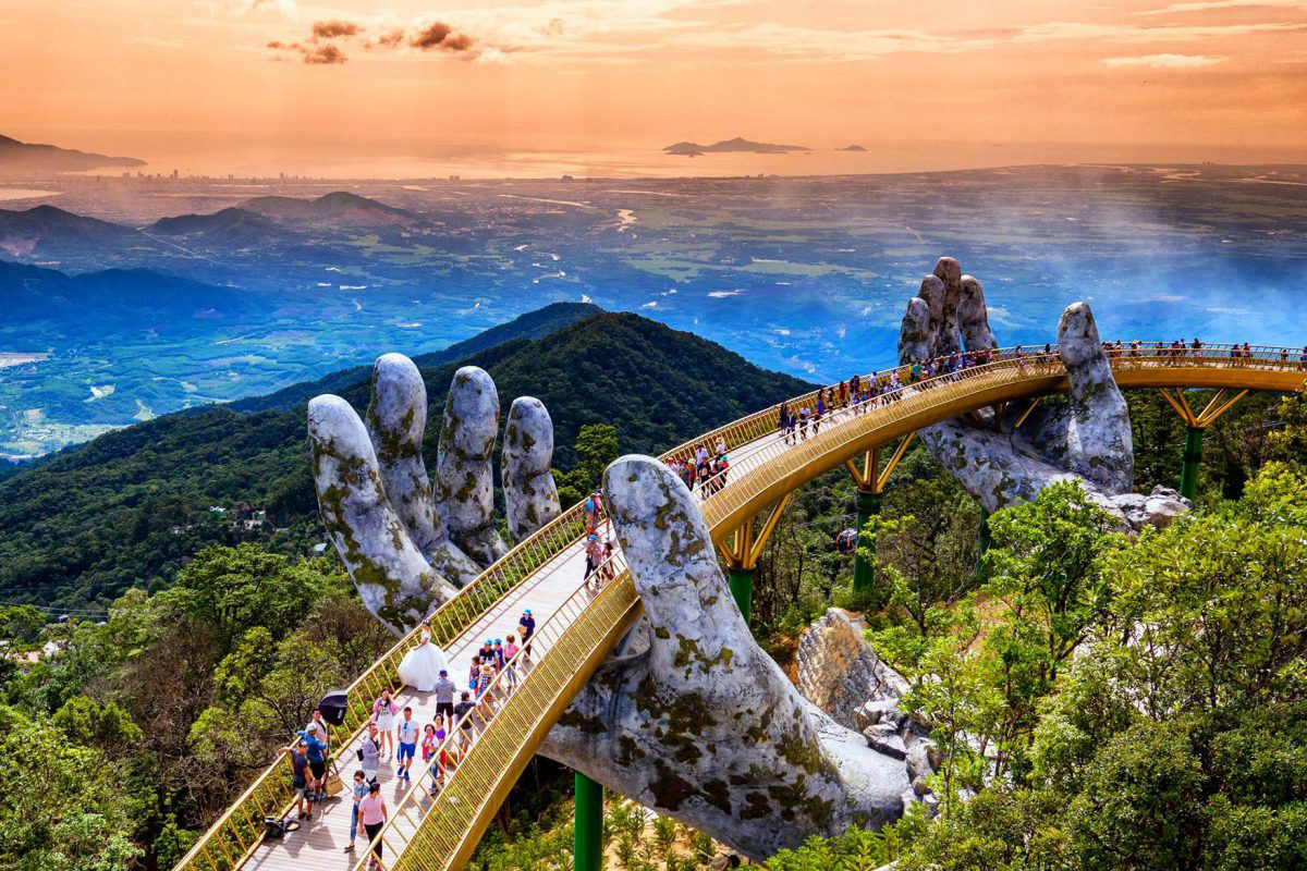 ONE-DAY TRIP IN DA NANG – BA NA HILLS